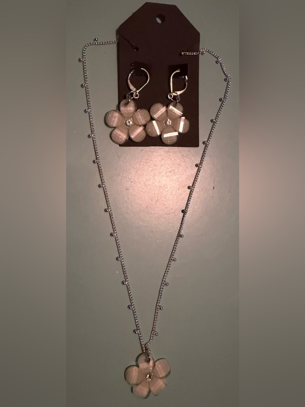Delicate Iridescent Light Mint Floral Pendant Necklace with Matching Earrings